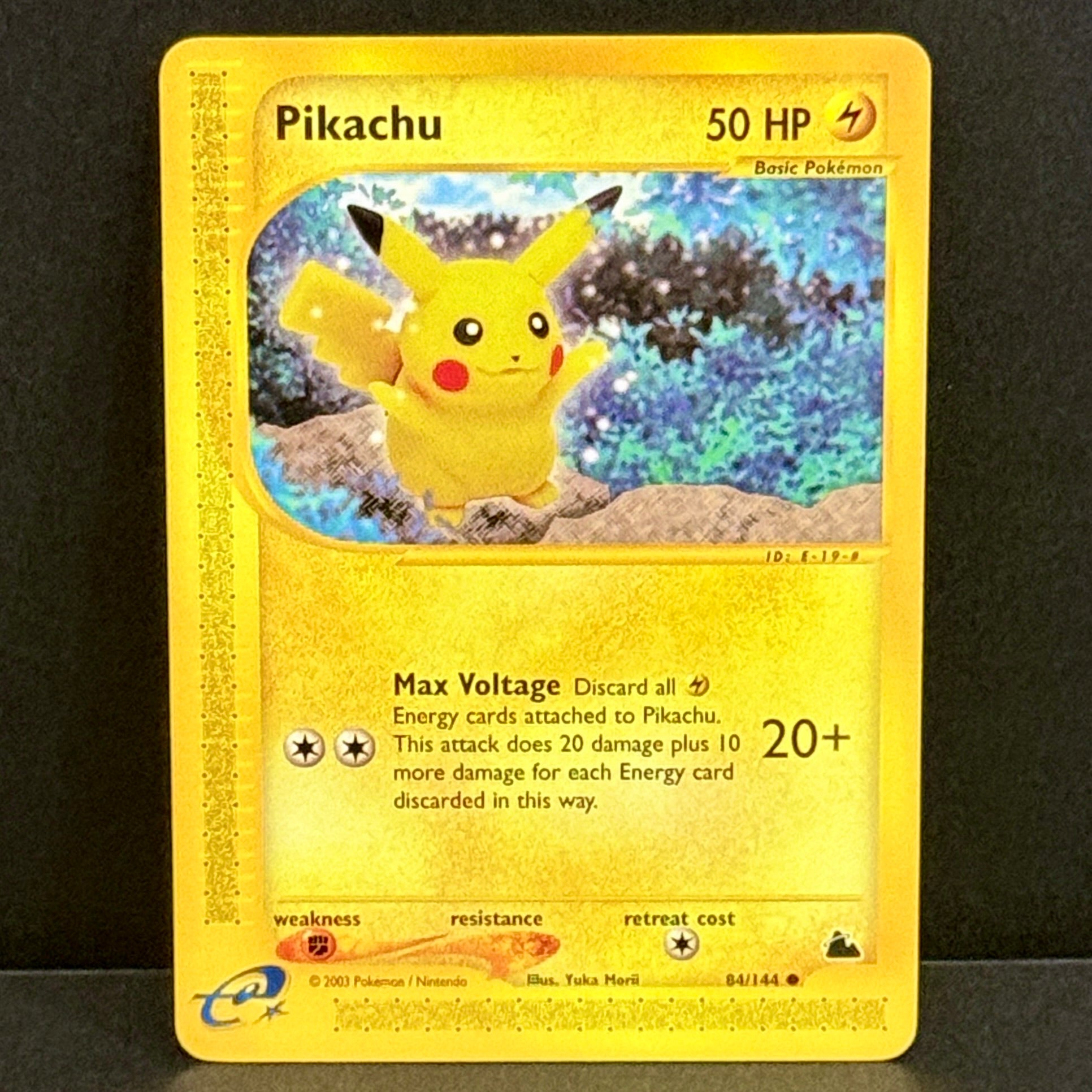 2003 Pokemon Skyridge 84/144 Pikachu Common