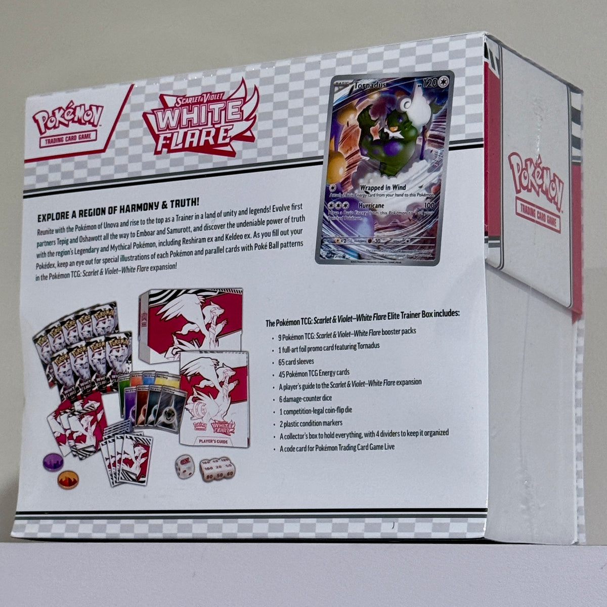 Pokemon White Flare Elite Trainer Box