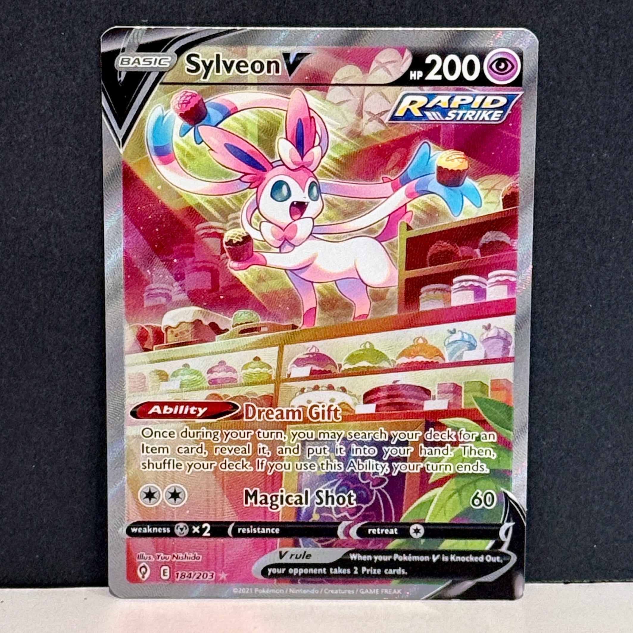 2021 Pokemon Evolving Skies 184/203 Sylveon V Alternate Art Ultra Rare